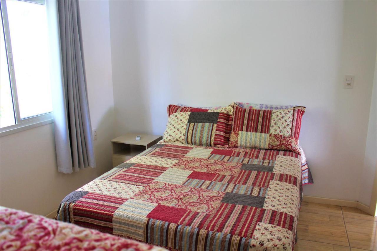 Apartamento Sunset, à 80 metros da praia Palhoça Extérieur photo