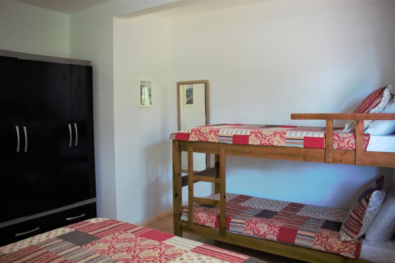 Apartamento Sunset, à 80 metros da praia Palhoça Extérieur photo